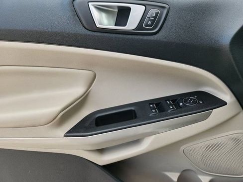 Used 2021 Ford EcoSport Titanium FWD image 22