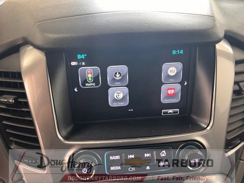 Used 2018 Chevrolet Suburban LT RWD image 49
