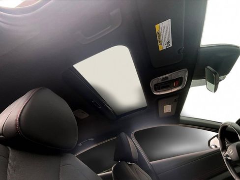 Used 2024 Hyundai Elantra N Line image 22