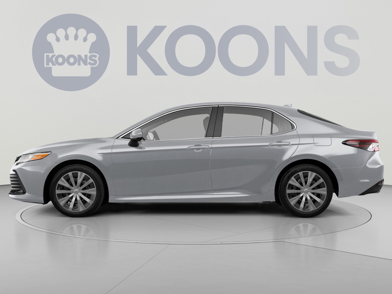 Used 2024 Toyota Camry LE FWD image 2