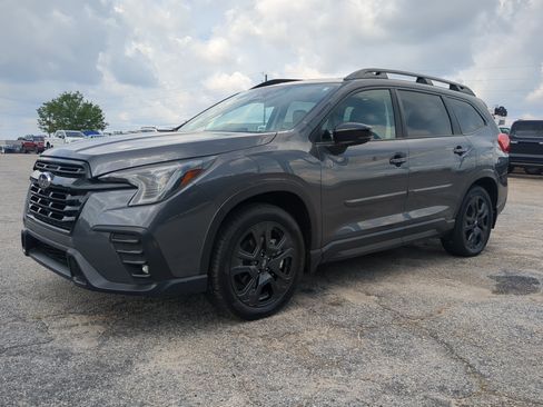 Used 2024 Subaru Ascent Onyx Edition Limited AWD/4WD image 6