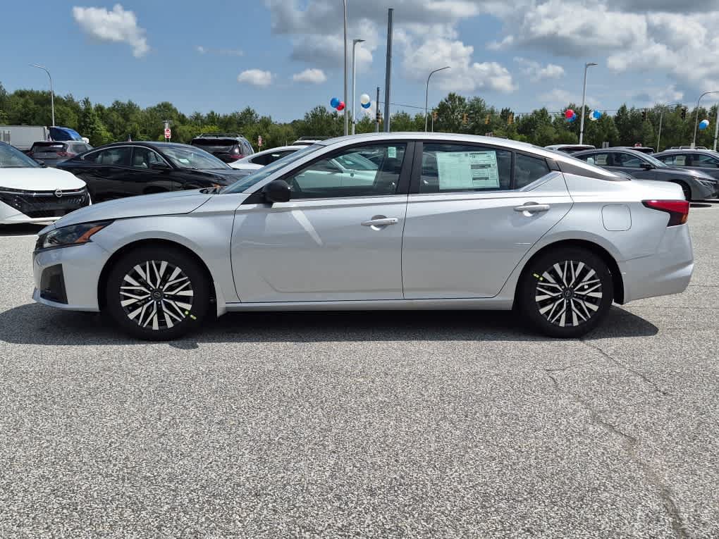 New 2026 Nissan Altima 2.5 SV FWD image 5