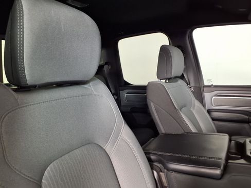 Used 2022 RAM 1500 Big Horn RWD image 10