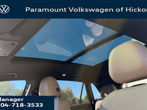 New 2026 Volkswagen Atlas Cross Sport SE image 14