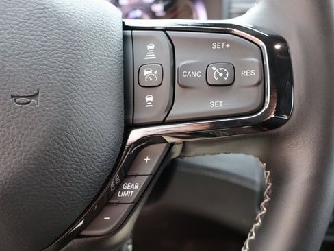 Used 2025 RAM 3500 Limited w/ Max Tow Package image 20