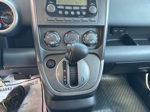 Used 2005 Honda Element EX image 26