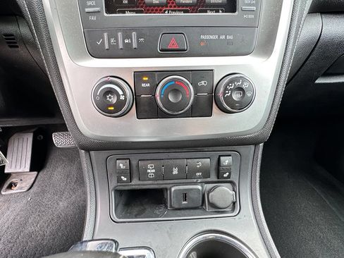 Certified 2016 GMC Acadia SLE AWD/4WD image 33