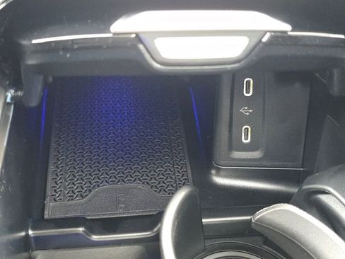 New 2026 Mercedes-Benz GLC 300 GLC 300 image 8