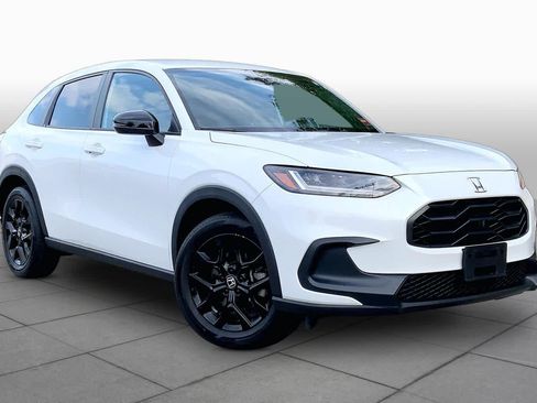 Used 2024 Honda HR-V Sport image 3