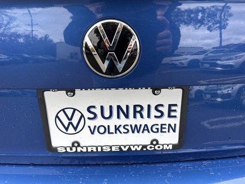 Used 2022 Volkswagen Jetta SE image 34