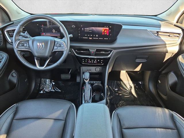 Used 2025 Buick Encore GX Avenir w/ Avenir Technology Package AWD/4WD image 17