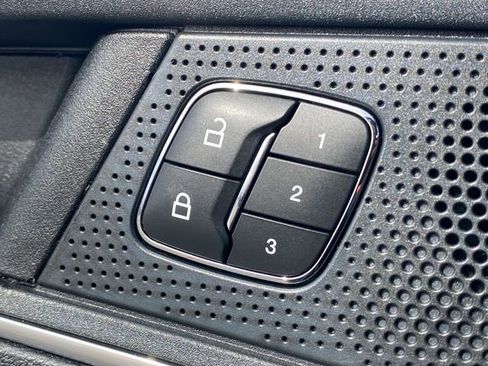 Used 2021 Ford Edge Titanium w/ Equipment Group 301A image 36