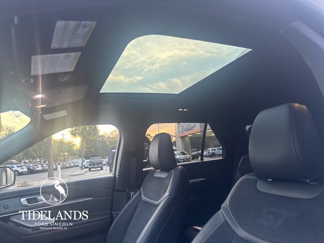 New 2026 Ford Explorer ST w/ Sun And Sound Package RWD image 25