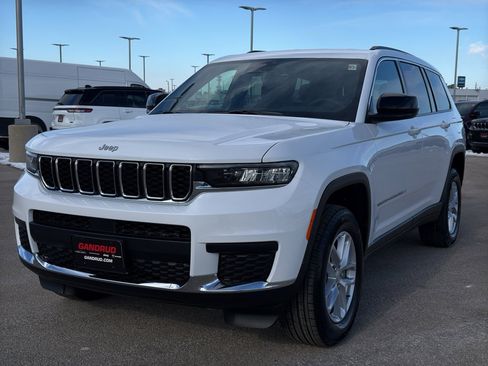 New 2026 Jeep Grand Cherokee L Laredo AWD/4WD image 2