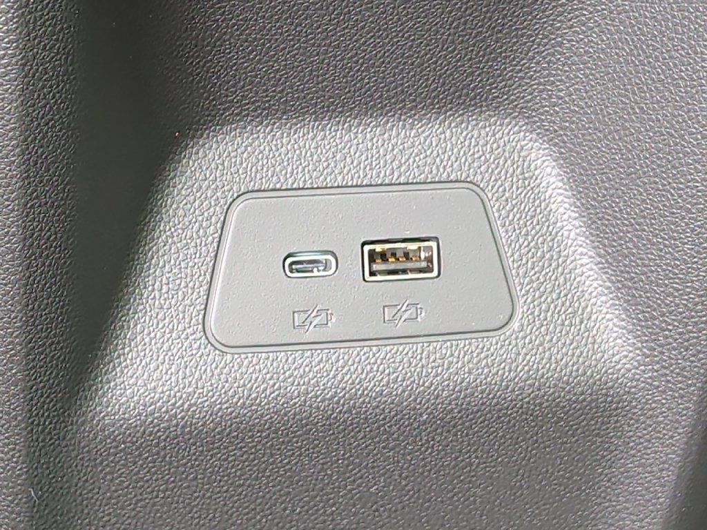 New 2026 Buick Envision Sport Touring AWD/4WD image 37