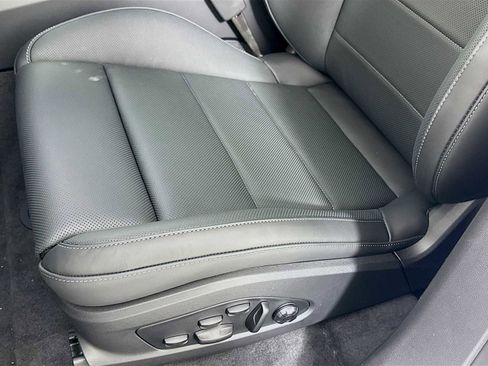 New 2025 Porsche Macan Turbo Electric image 13