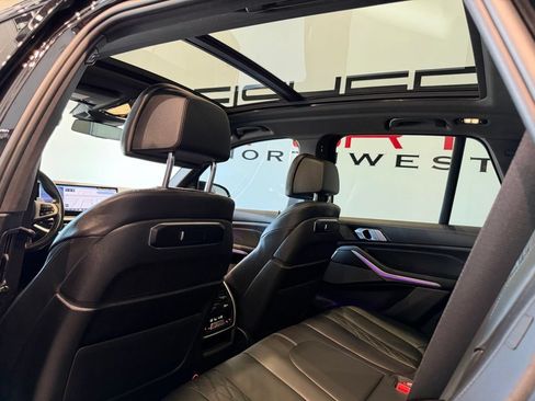 Used 2024 BMW X5 M60i AWD/4WD image 31