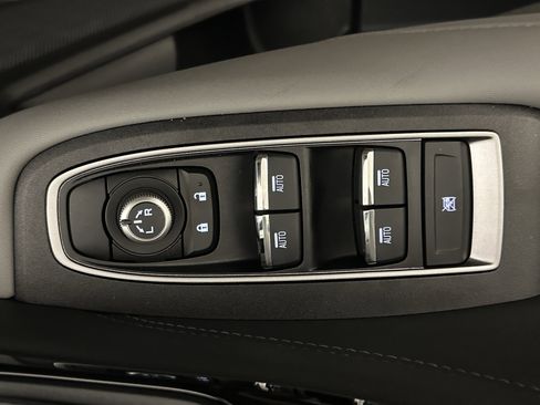 Used 2024 Subaru Outback Limited image 32