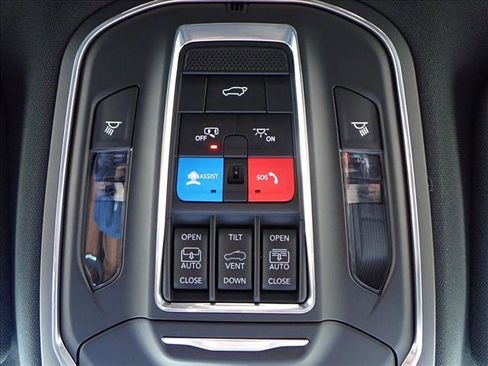 New 2026 Jeep Grand Wagoneer Limited image 25