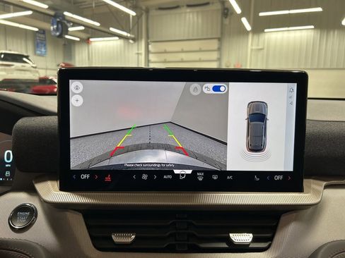 New 2026 Ford Explorer Active image 25