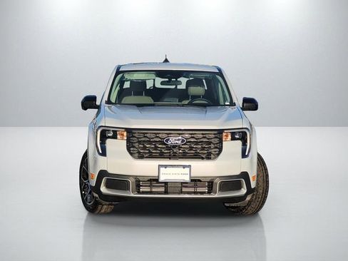 New 2025 Ford Maverick Lariat image 2