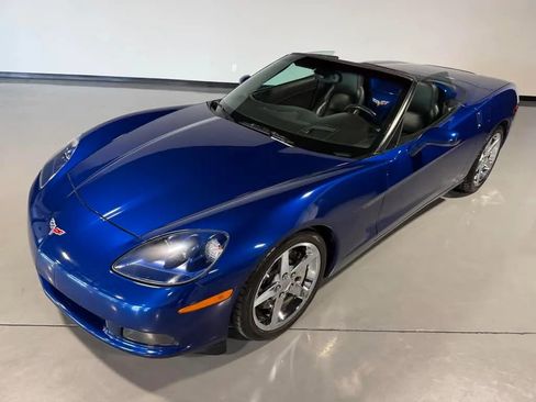 Used 2006 Chevrolet Corvette Convertible w/ Preferred Equipment Group RWD image 33