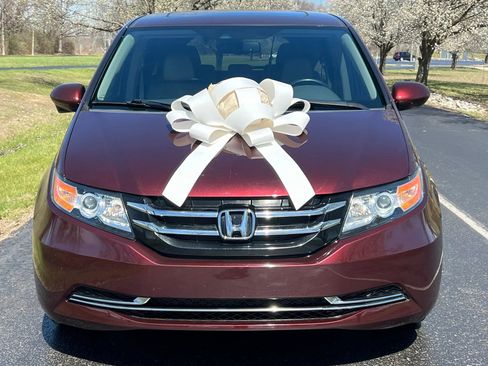Used 2016 Honda Odyssey EX-L image 2