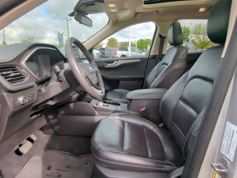 Used 2020 Ford Escape SEL FWD image 20