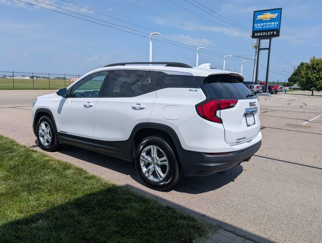 Used 2020 GMC Terrain SLE w/ Driver Convenience Package AWD/4WD image 10