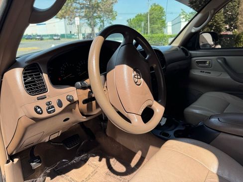 Used 2004 Toyota Tundra SR5 AWD/4WD image 11