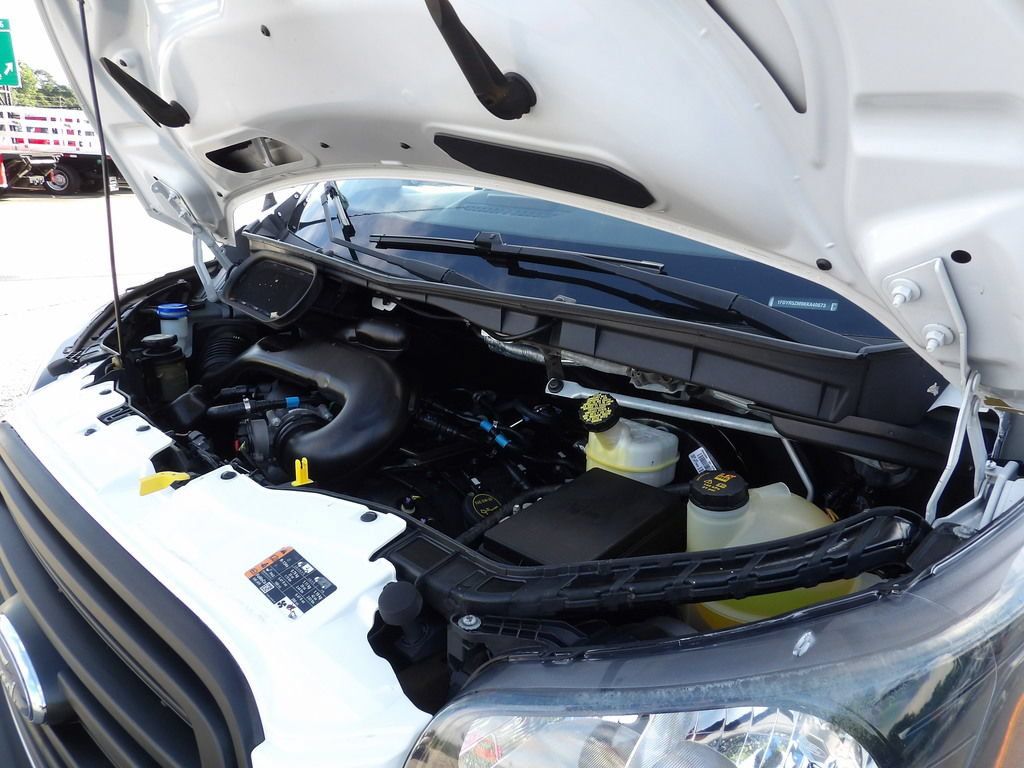Used 2019 Ford Transit 250 138 RWD image 32