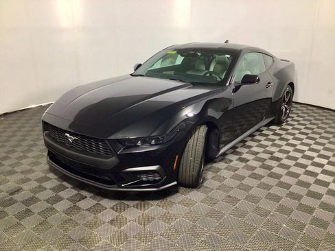 New 2025 Ford Mustang Premium image 8