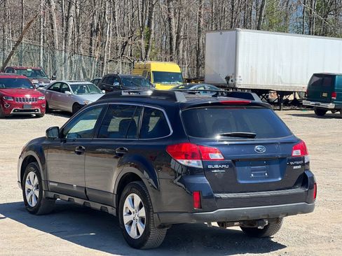 Used 2012 Subaru Outback 2.5i Limited image 4