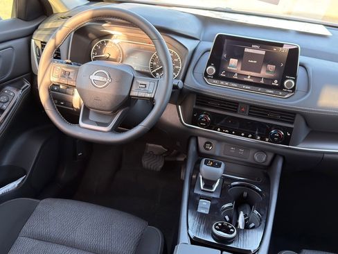 New 2026 Nissan Rogue SV w/ Cold Weather Package image 10