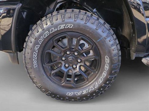 Certified 2025 RAM 1500 Big Horn image 23