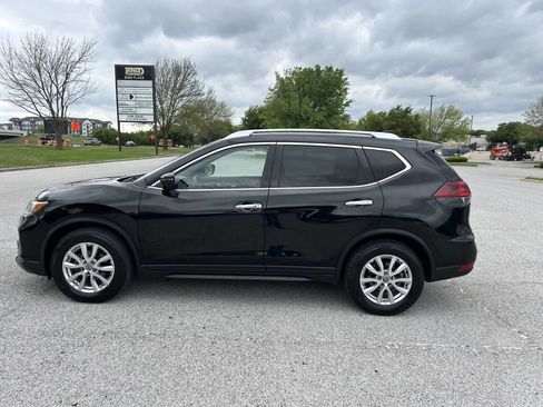 Used 2020 Nissan Rogue SV image 7