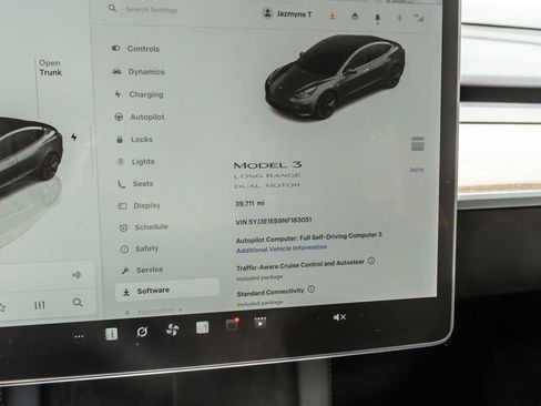 Used 2022 Tesla Model 3 Long Range AWD/4WD image 8
