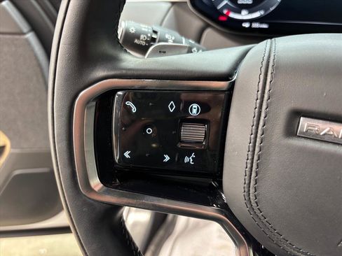 Used 2024 Land Rover Range Rover Sport SE image 20