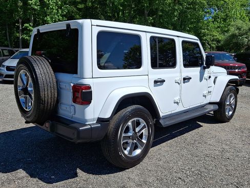 Certified 2023 Jeep Wrangler Unlimited Sahara w/ LED Lighting Group AWD/4WD image 6