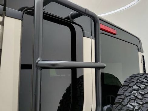 Used 2025 INEOS Grenadier AWD/4WD image 26