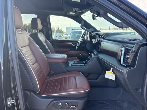 Used 2024 GMC Sierra 2500 Denali Ultimate image 14