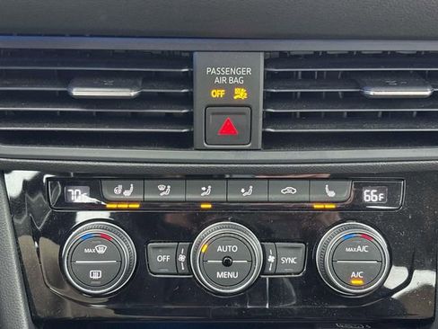 Used 2019 Volkswagen Jetta SEL image 25