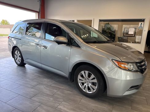 Used 2016 Honda Odyssey EX-L image 3