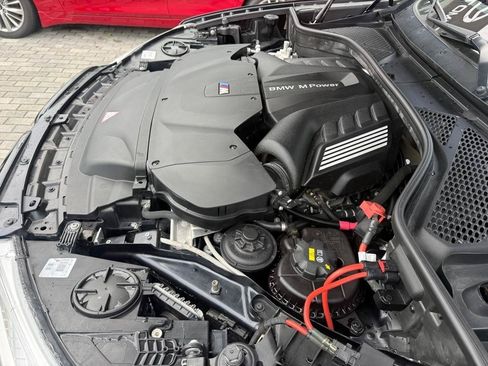 Used 2018 BMW X5 M AWD/4WD image 45