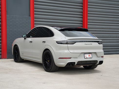 Used 2023 Porsche Cayenne GTS AWD/4WD image 14