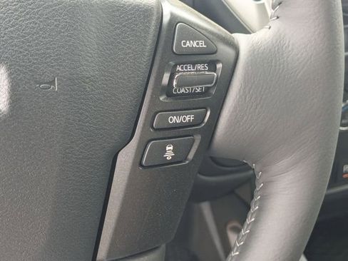 New 2026 Nissan Frontier SV w/ SV Convenience Package RWD image 18