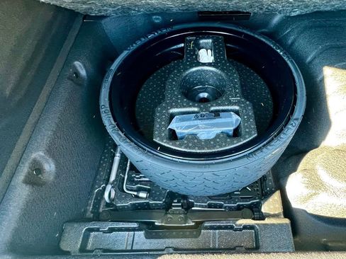 Certified 2025 Mercedes-Benz GLE 53 AMG 4MATIC Coupe image 52