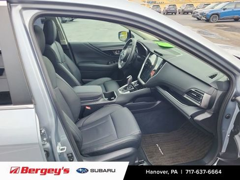 Certified 2025 Subaru Outback Limited image 17