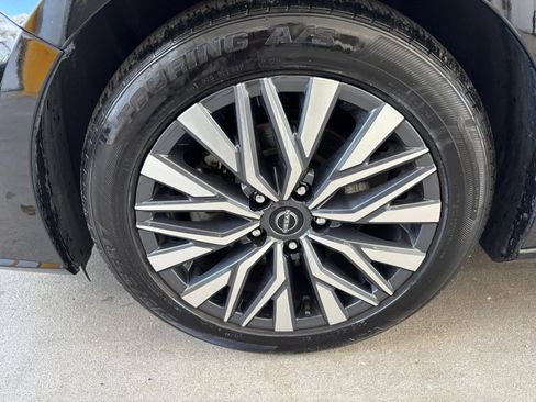 Used 2025 Nissan Altima 2.5 SV FWD image 30