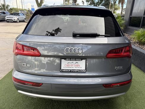 Used 2018 Audi Q5 2.0T Premium Plus w/ Premium Plus Package AWD/4WD image 5